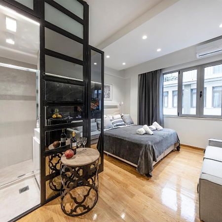 The Monastiraki Metro Lux Suite! เอเธนส์ ภายนอก รูปภาพ
